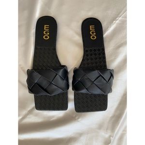EGO Square toe woven slides